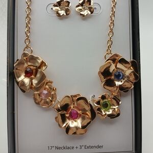 Flowers Cascading Necklace & Earring BOX Set Colored Crystals & Gold Tone NWT